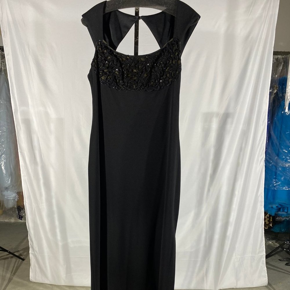 Faviana Dress
